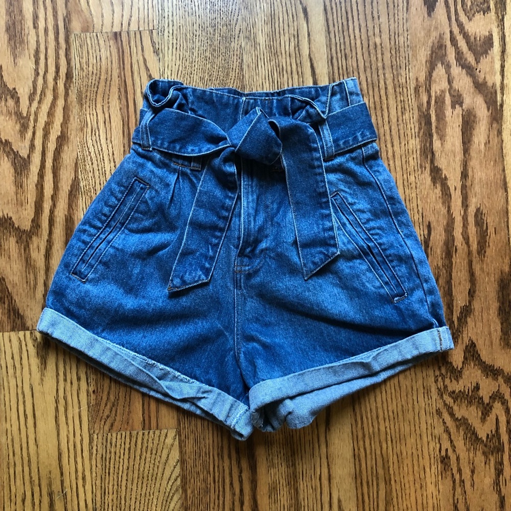 Belted Paperbag Shorts